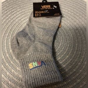 Van new gray socks fits women sizes 5-10.